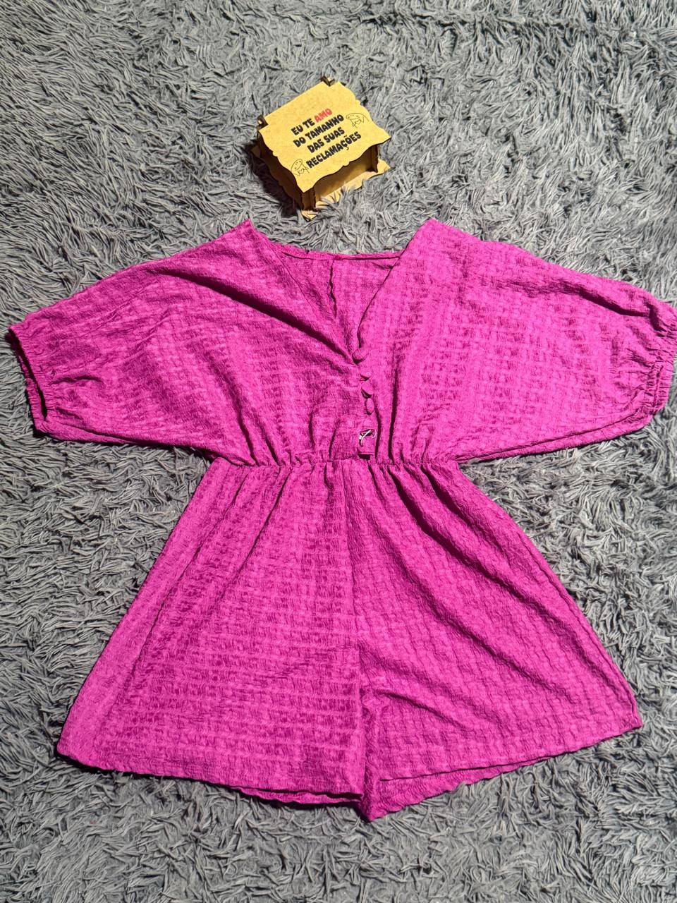 Macaquinho Plus Size Fúcsia (Flat)